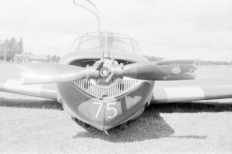 http://192.168.50.66/flyg/f4-79-33-18.JPG