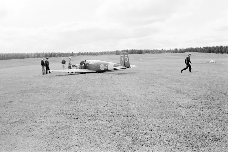 http://192.168.50.66/flyg/f4-79-33-05.JPG