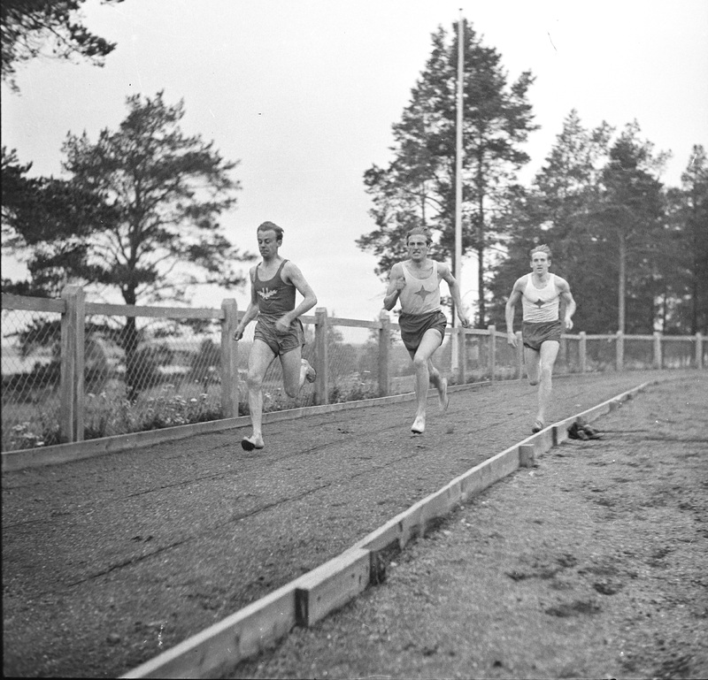 http://192.168.50.66/flyg/f4-00-2211.jpg