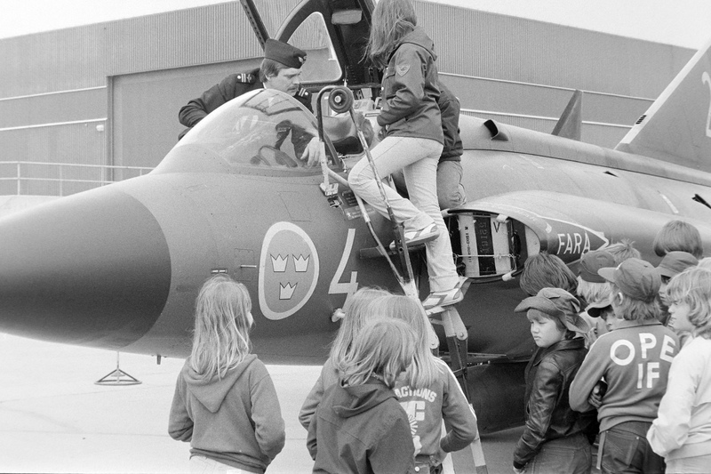 http://192.168.50.66/flyg/f4-79-22-17.JPG